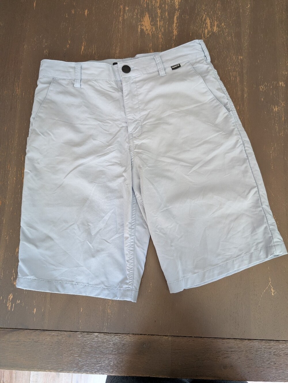 Hurley boys H2O-Dri chino/walk shorts in a light powder blue color, size 16.